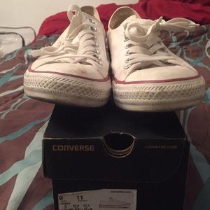 White Converse Chuck Taylor’s